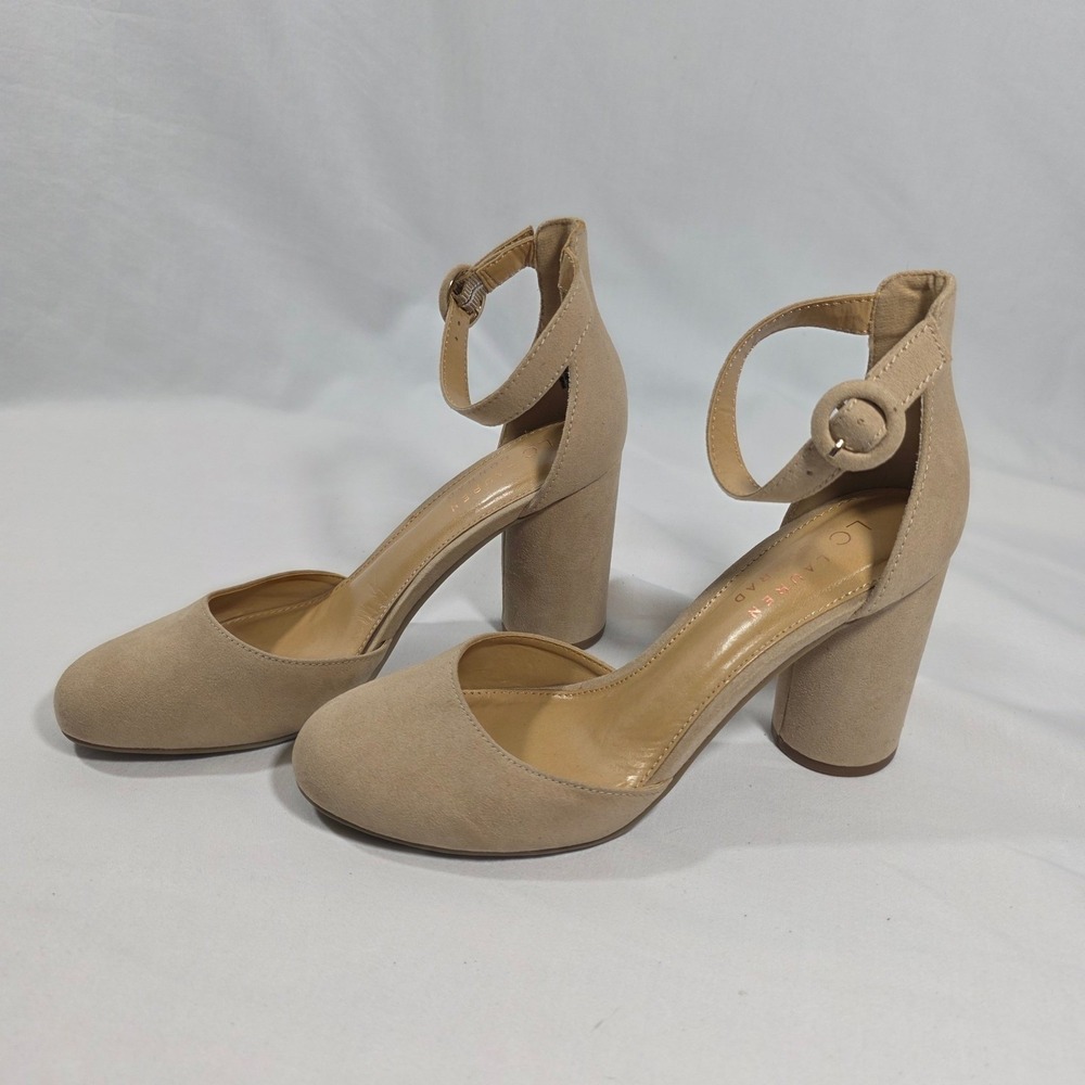 LC Lauren Conrad Women 7.5 Hydrangea Nude Block Heel Ankle Strap Pumps Shoes New